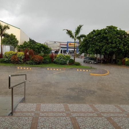 Northwood Hotel Alaminos Exterior foto