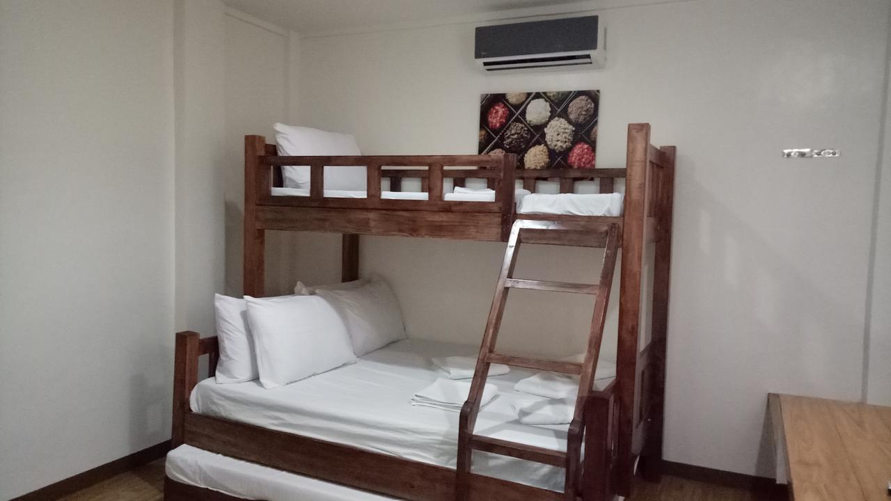 Northwood Hotel Alaminos Exterior foto
