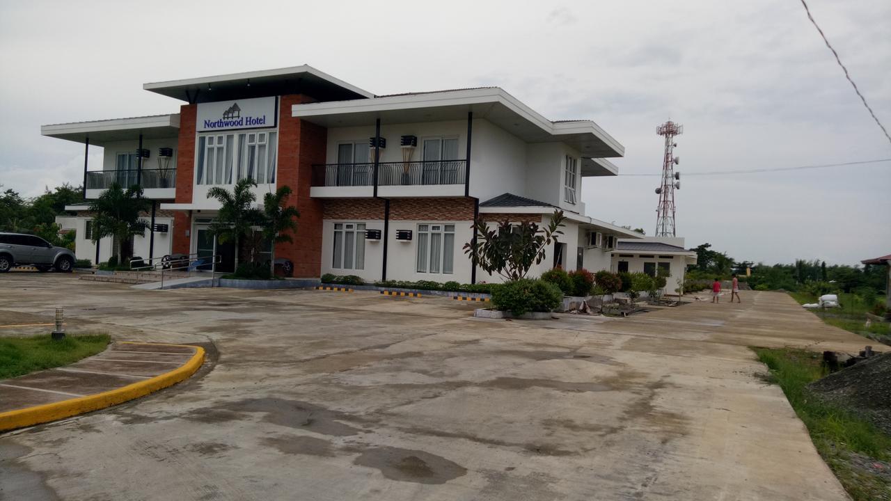 Northwood Hotel Alaminos Exterior foto